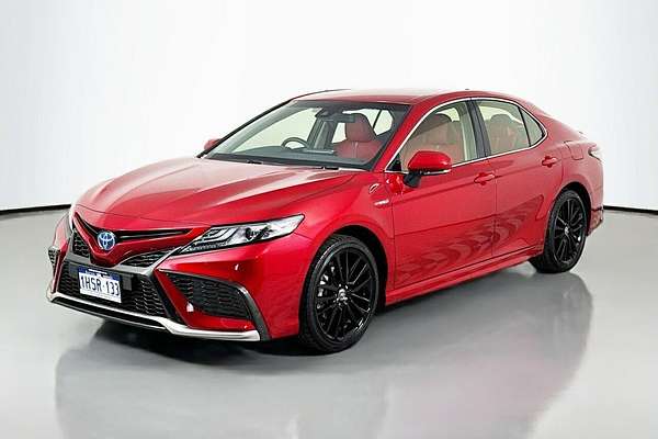 2022 Toyota Camry SX AXVH70R
