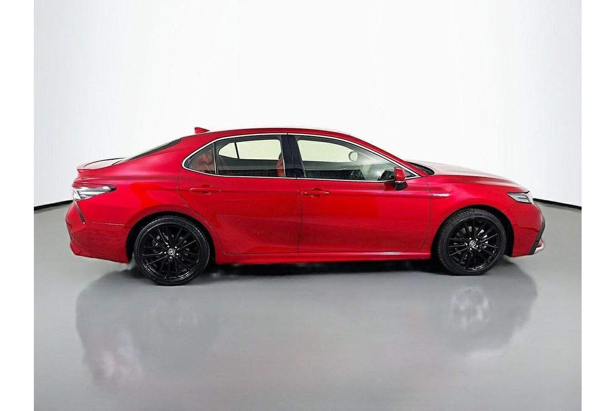 2022 Toyota Camry SX AXVH70R