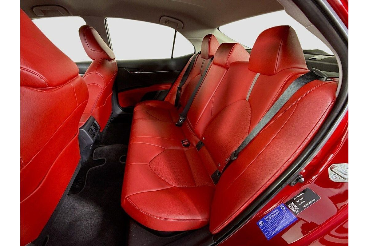 2022 Toyota Camry SX AXVH70R
