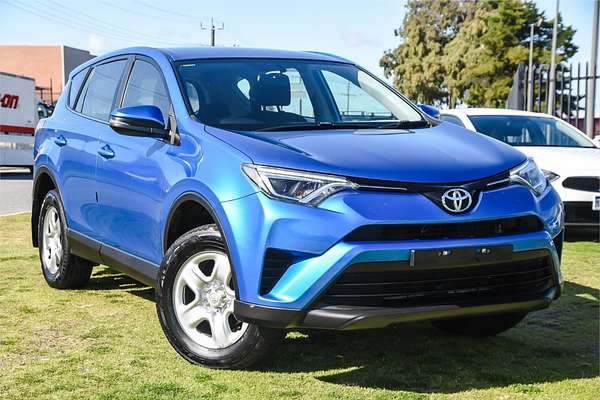 2017 Toyota RAV4 GX ASA44R