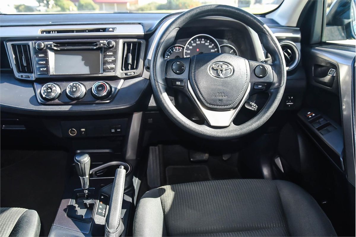 2017 Toyota RAV4 GX ASA44R