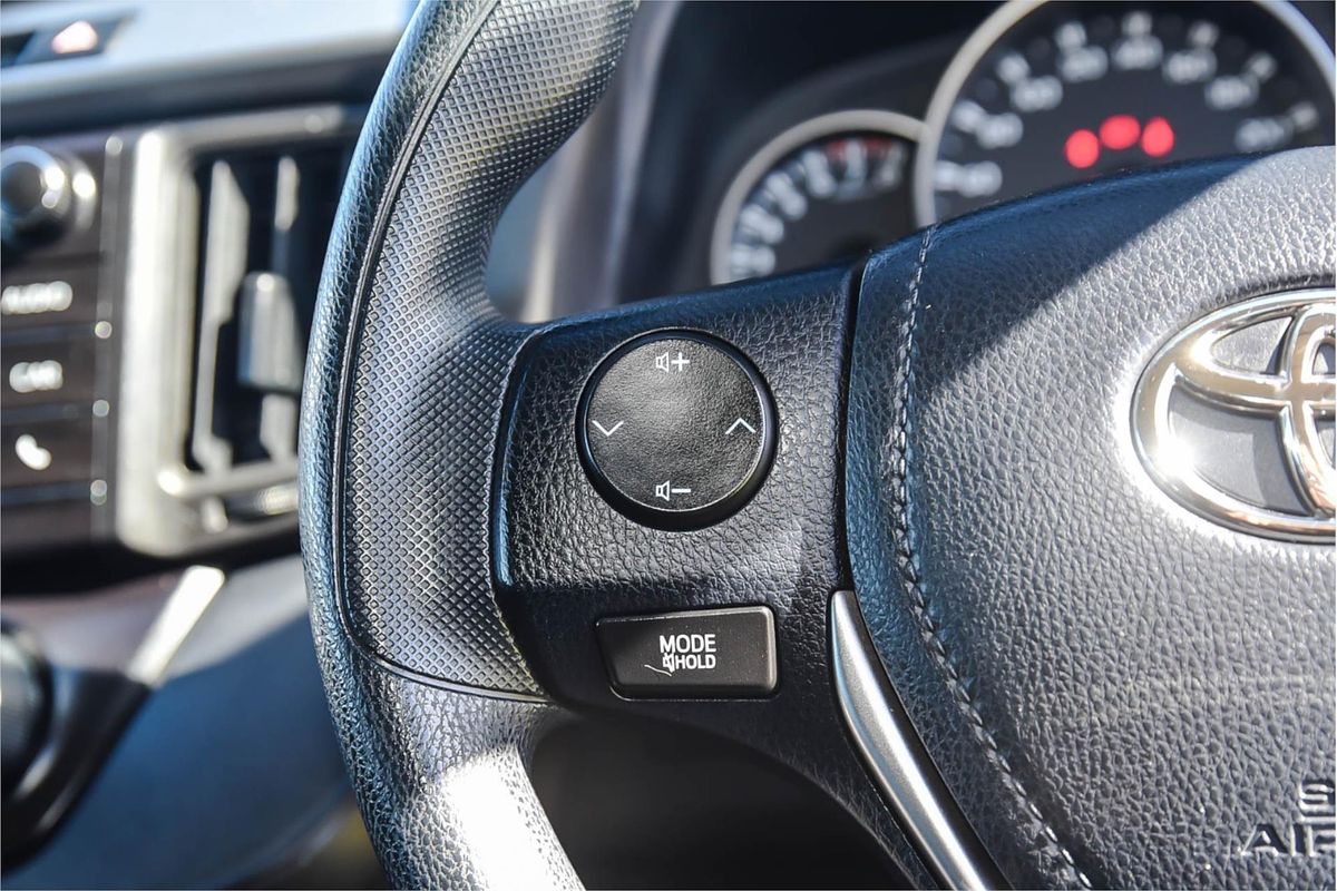 2017 Toyota RAV4 GX ASA44R