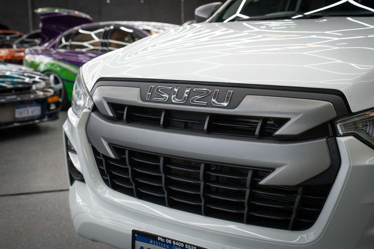 2022 Isuzu D-MAX SX 4X4