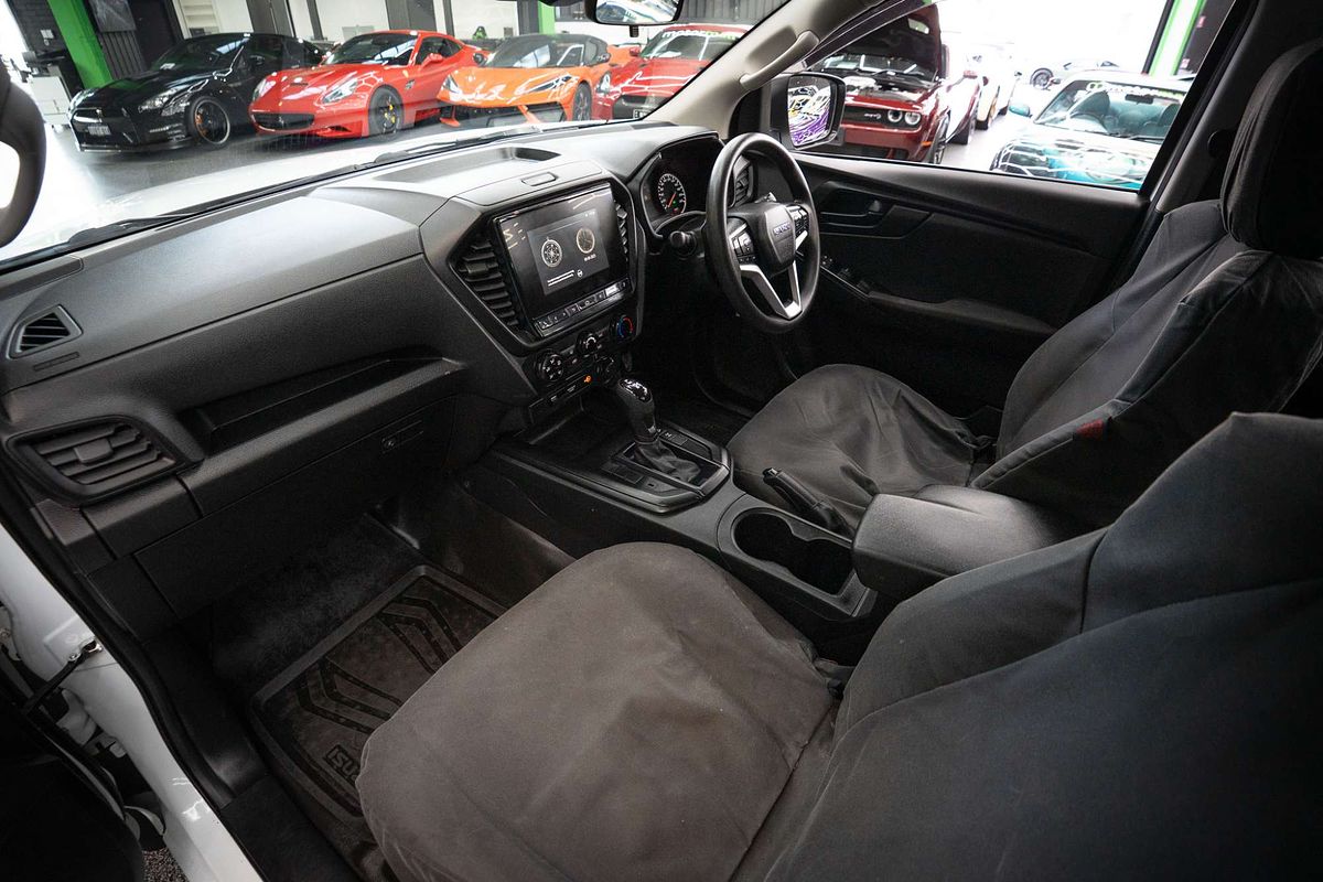 2022 Isuzu D-MAX SX 4X4