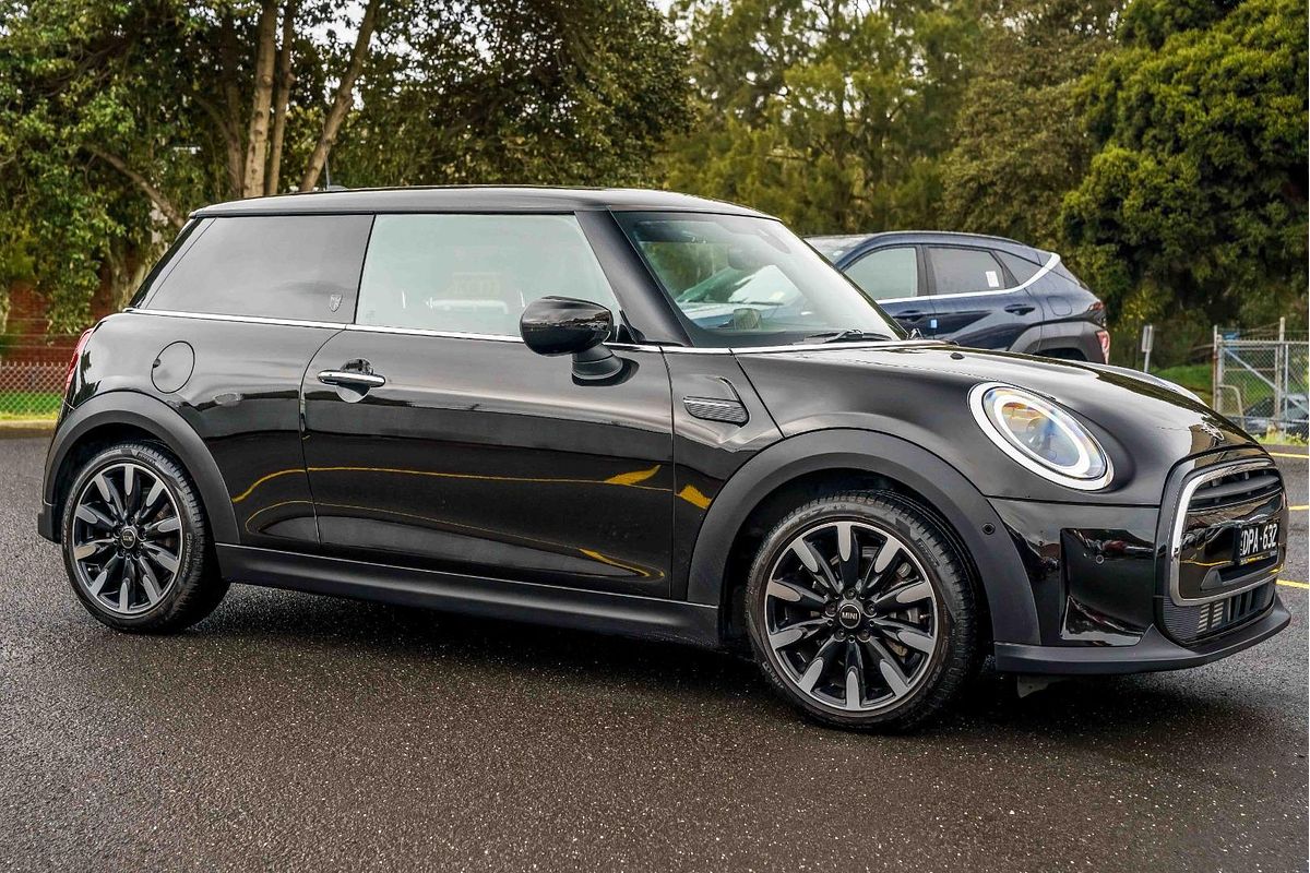 2021 MINI Hatch Cooper Classic F56 LCI-2