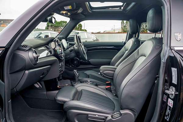 2021 MINI Hatch Cooper Classic F56 LCI-2