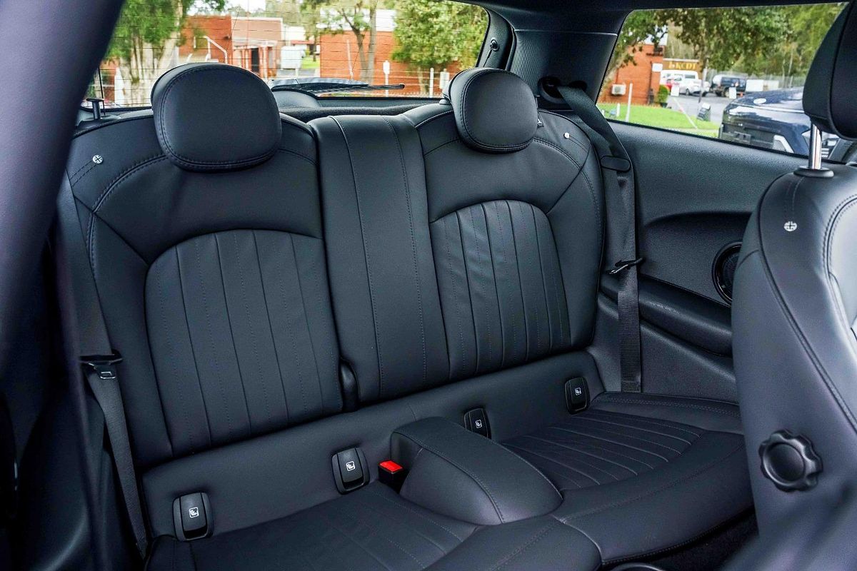 2021 MINI Hatch Cooper Classic F56 LCI-2