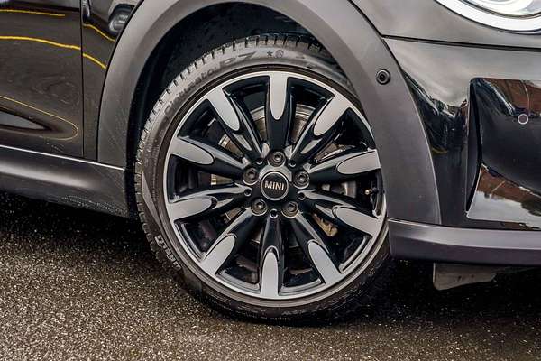 2021 MINI Hatch Cooper Classic F56 LCI-2