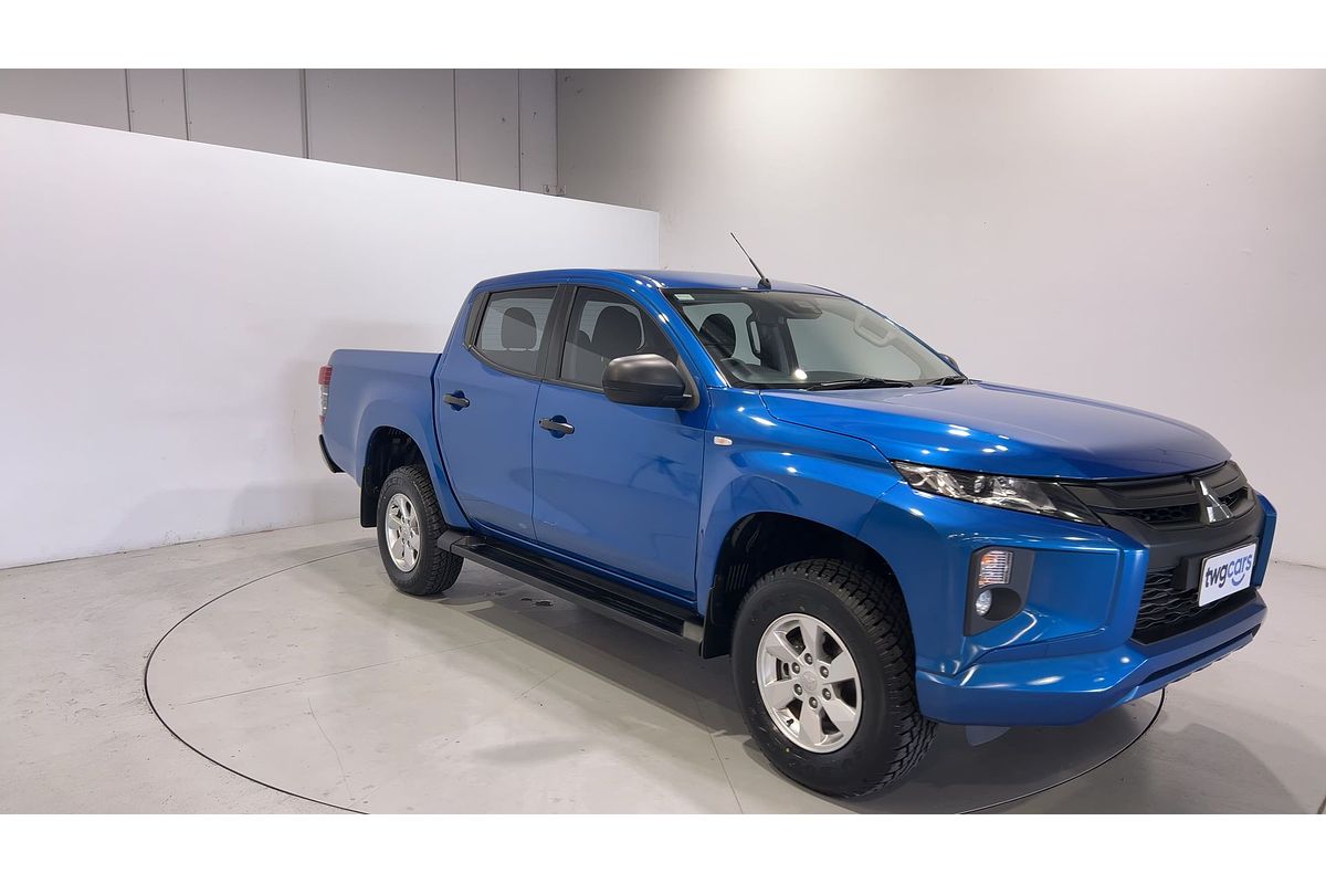 2023 Mitsubishi Triton GLX+ MR 4X4