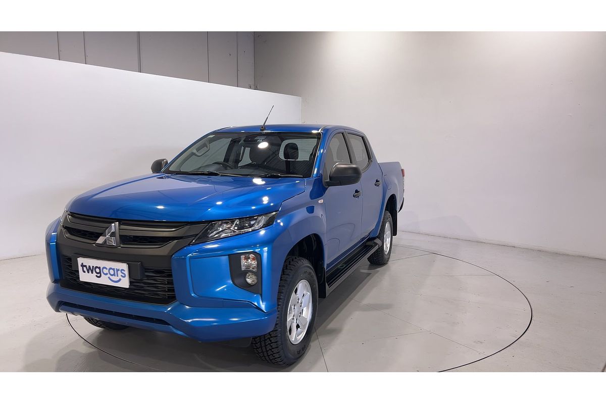 2023 Mitsubishi Triton GLX+ MR 4X4
