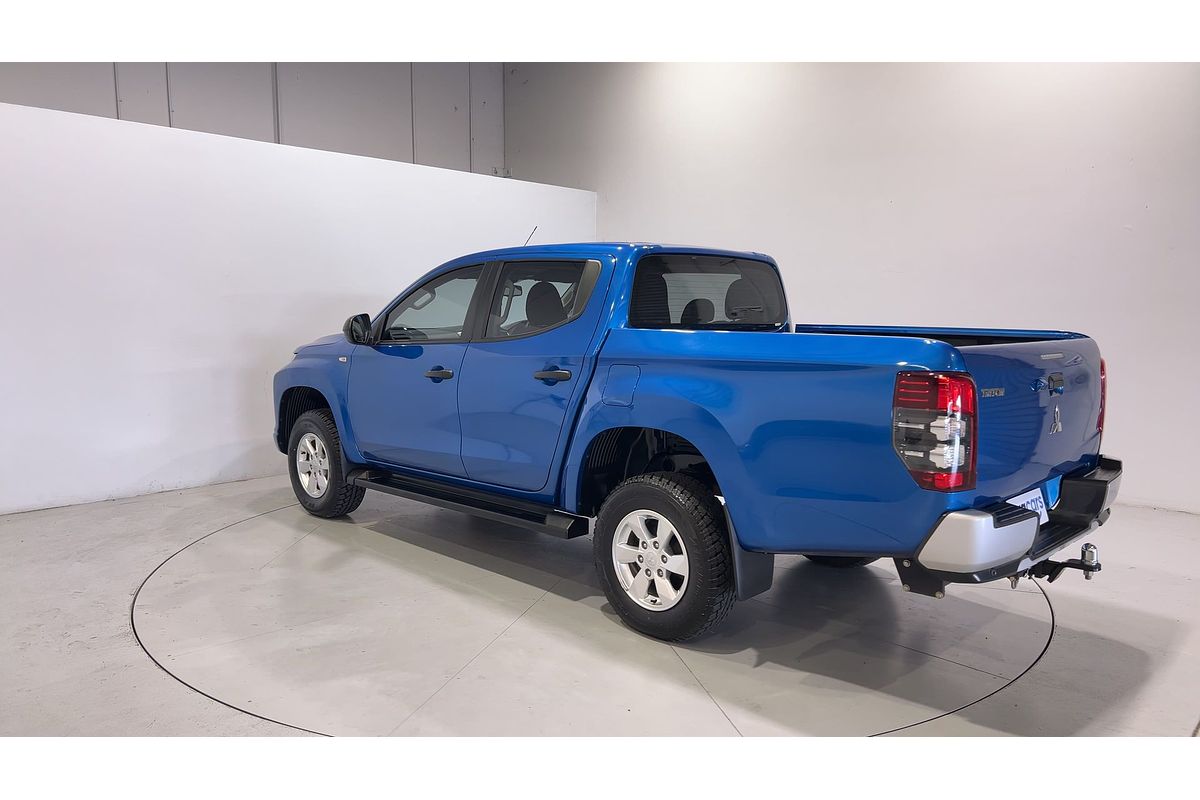 2023 Mitsubishi Triton GLX+ MR 4X4