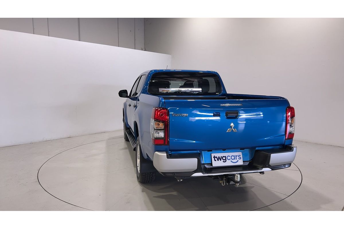 2023 Mitsubishi Triton GLX+ MR 4X4