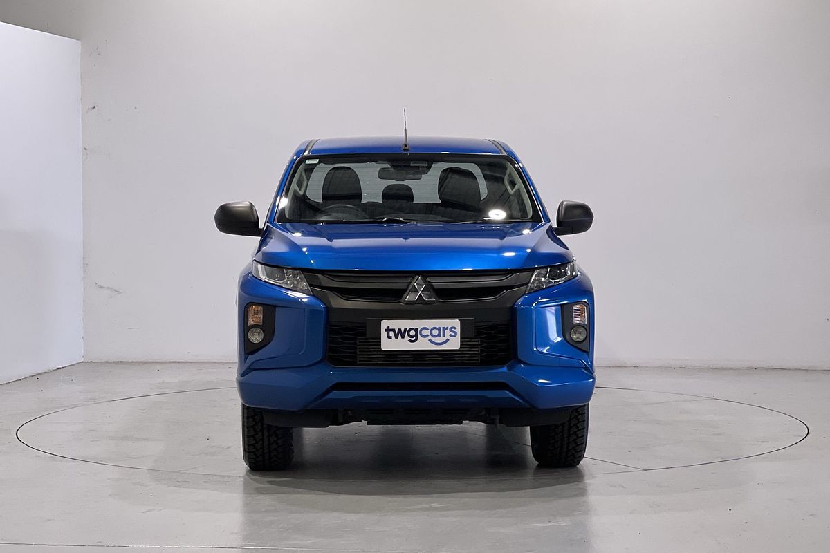 2023 Mitsubishi Triton GLX+ MR 4X4