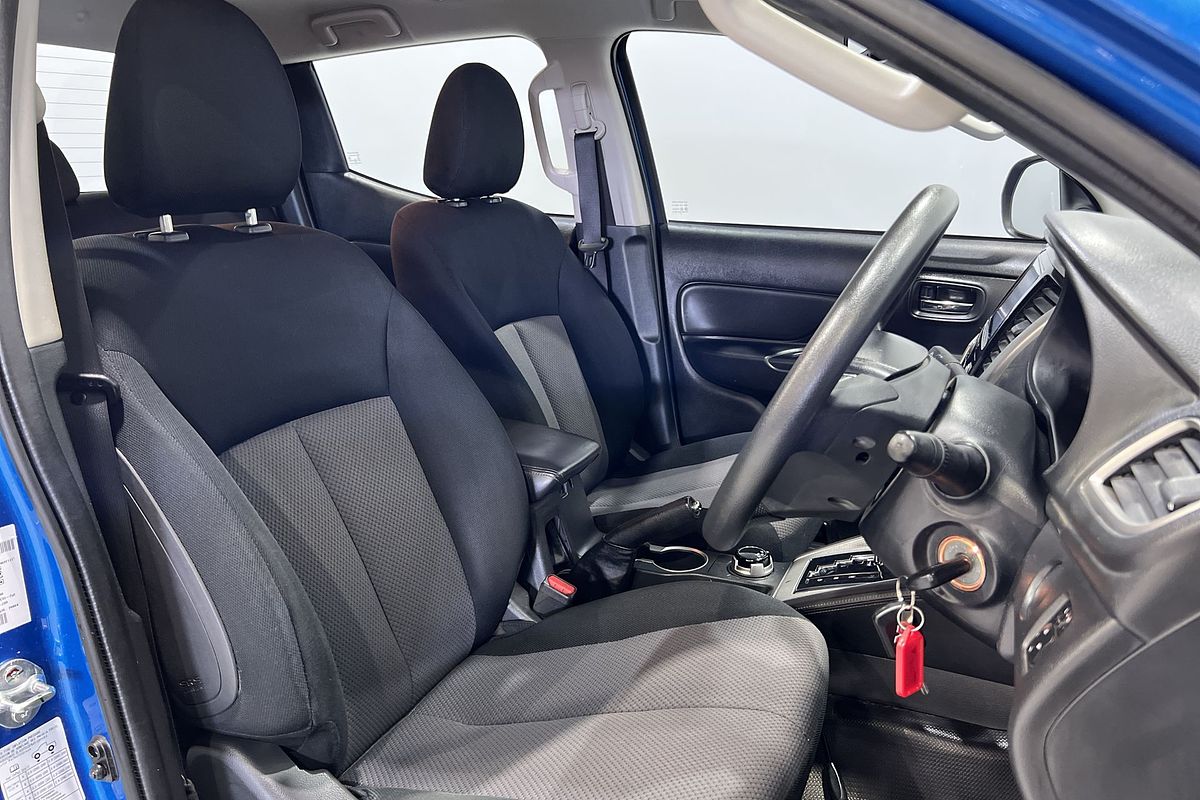 2023 Mitsubishi Triton GLX+ MR 4X4