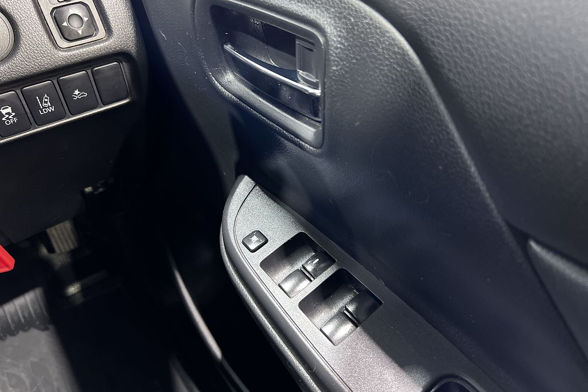 2023 Mitsubishi Triton GLX+ MR 4X4