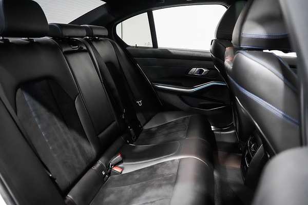 2021 BMW 3 Series 320i M Sport G20