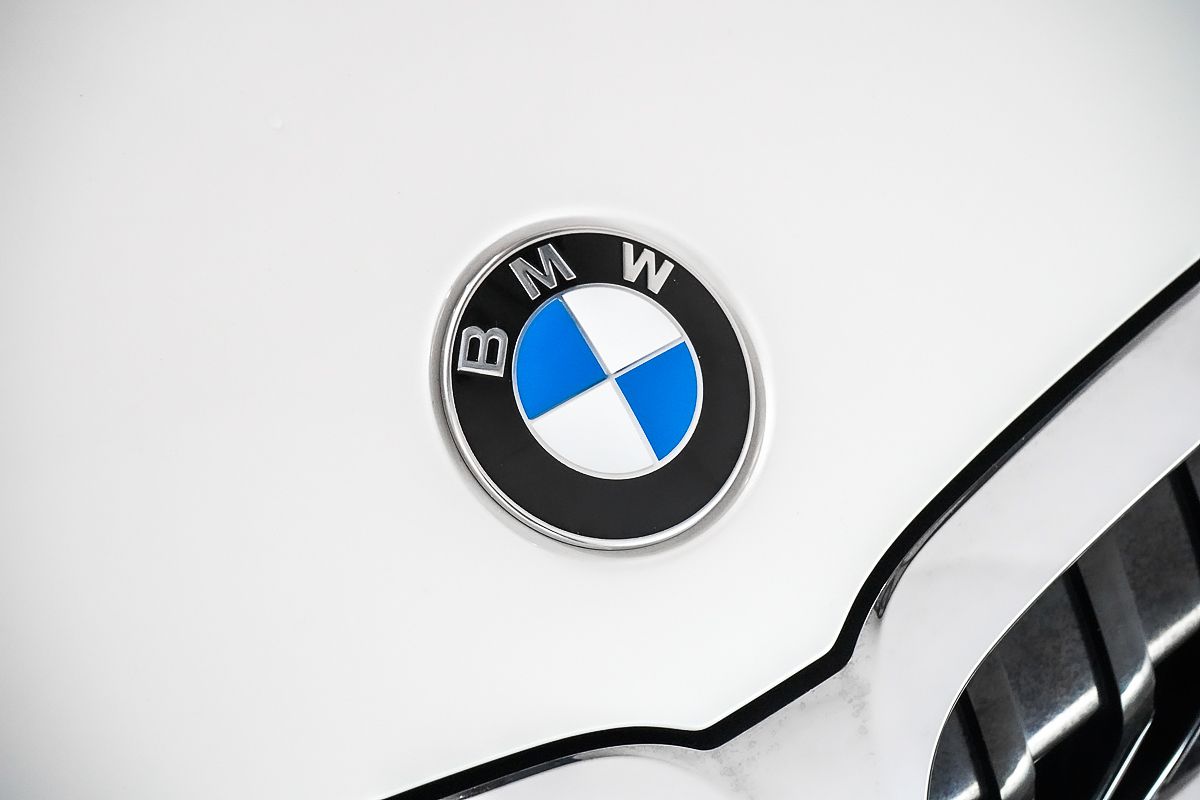 2021 BMW 3 Series 320i M Sport G20