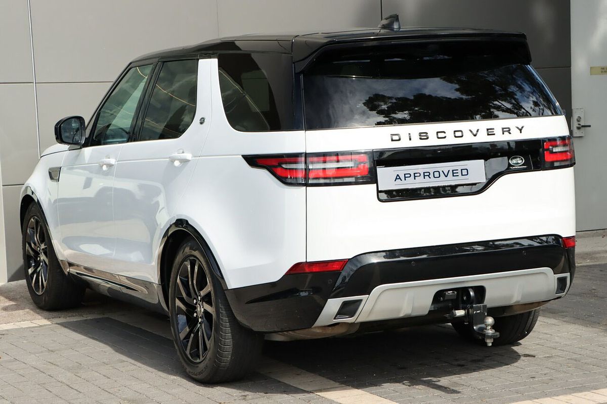 2020 Land Rover Discovery SD6 Landmark Edition Series 5