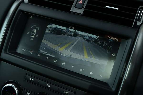 2020 Land Rover Discovery SD6 Landmark Edition Series 5