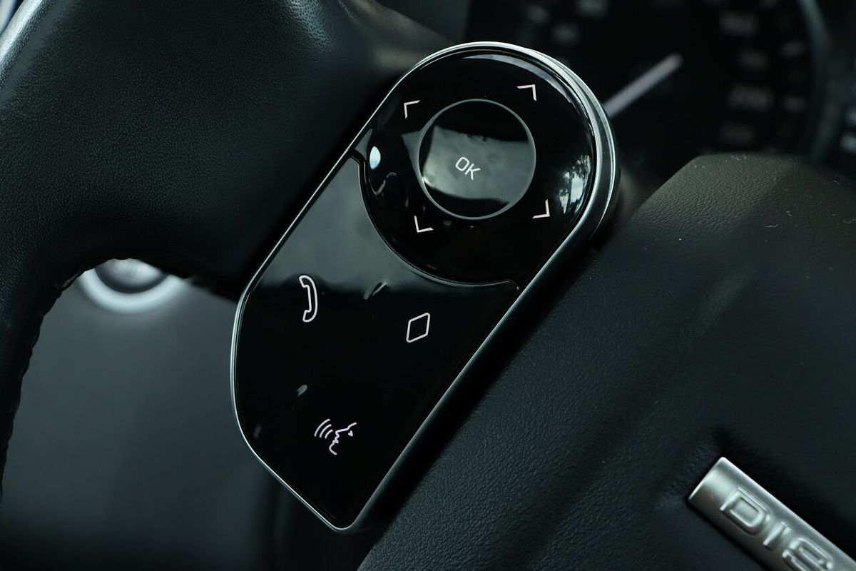 2020 Land Rover Discovery SD6 Landmark Edition Series 5