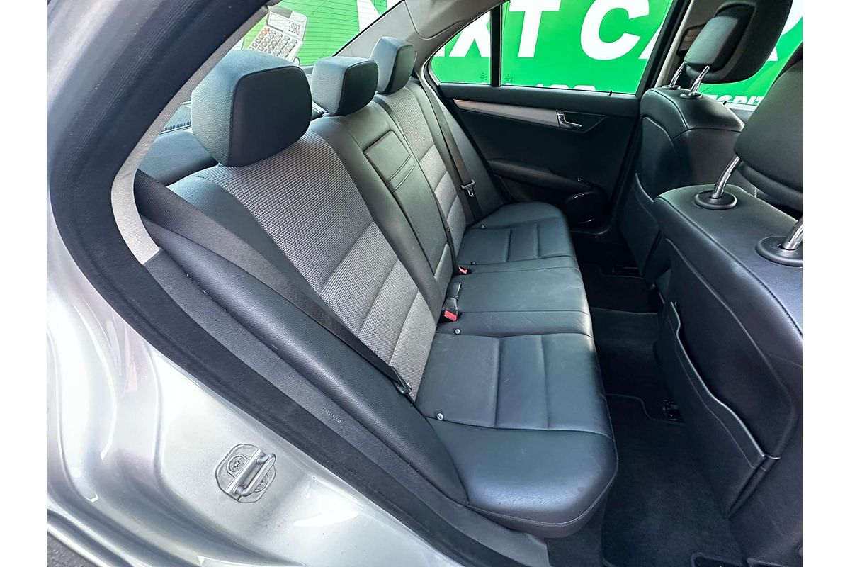 2009 Mercedes-Benz C-Class C200 Kompressor Classic W204