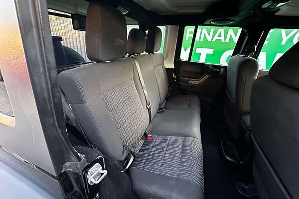 2012 Jeep Wrangler Unlimited Sport JK