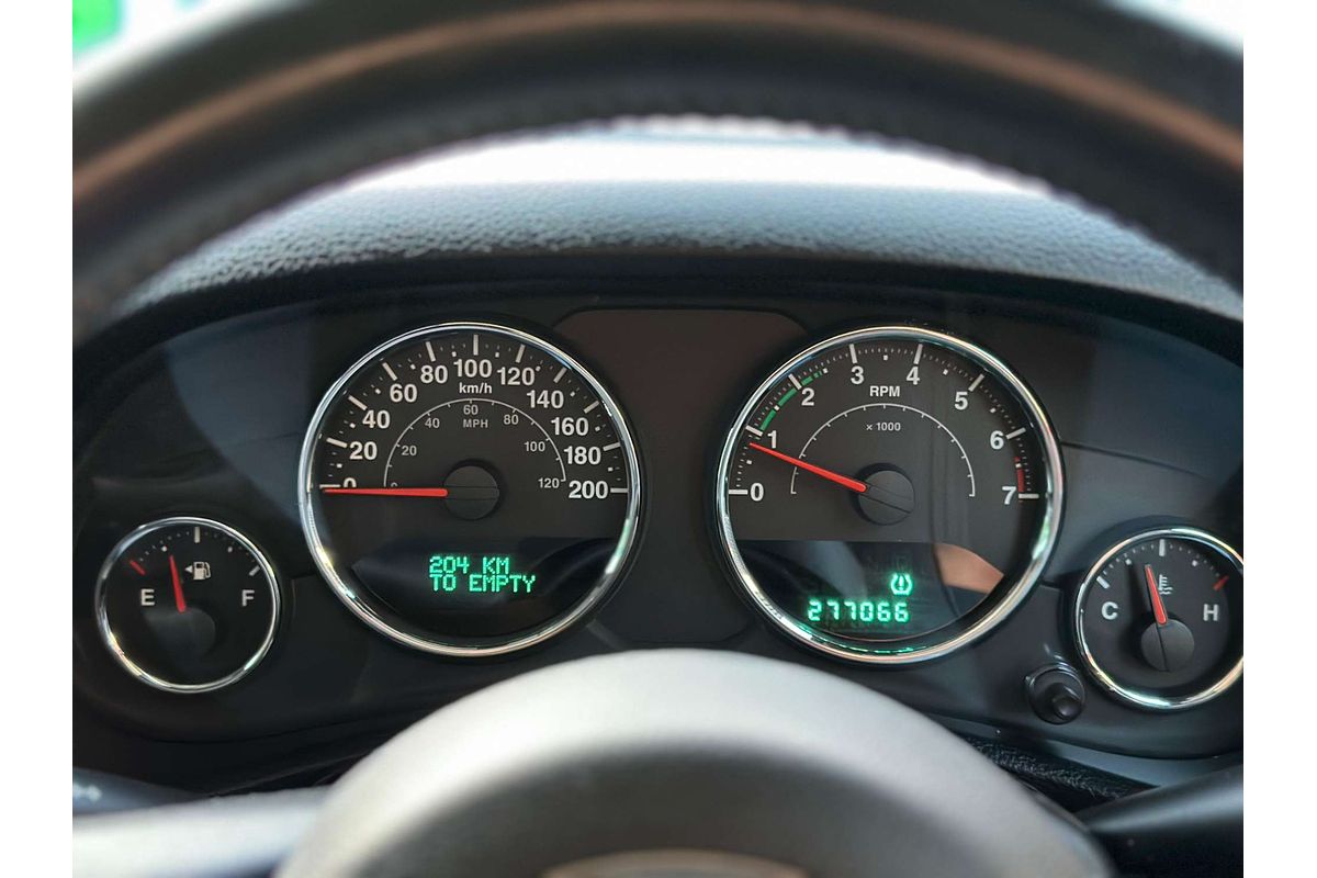 2012 Jeep Wrangler Unlimited Sport JK