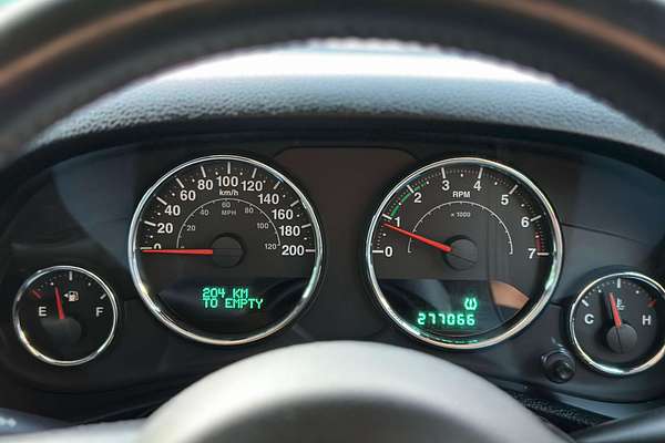2012 Jeep Wrangler Unlimited Sport JK
