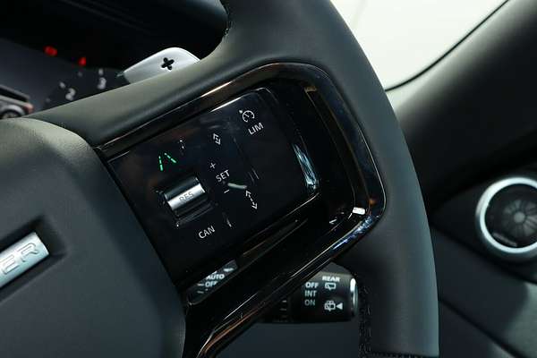 2025 Land Rover Range Rover Evoque P250 Dynamic SE L551