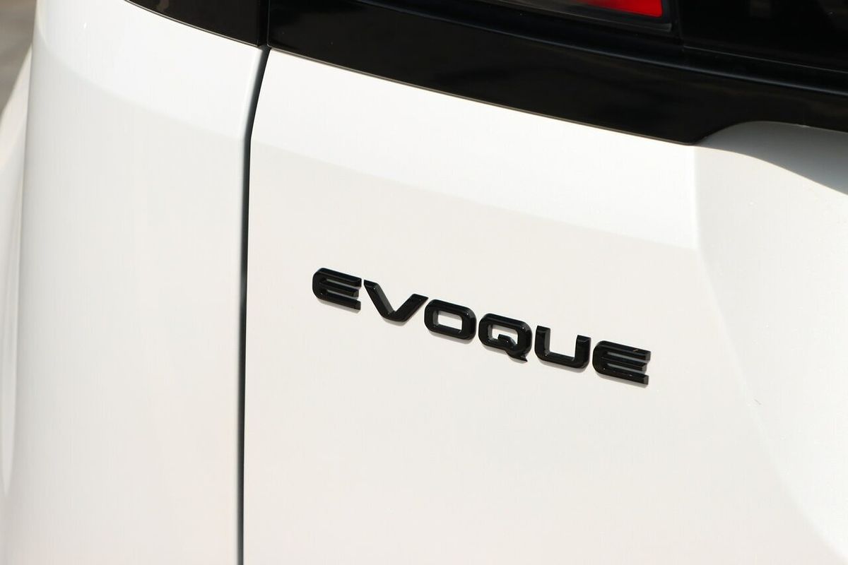 2025 Land Rover Range Rover Evoque P250 Dynamic SE L551