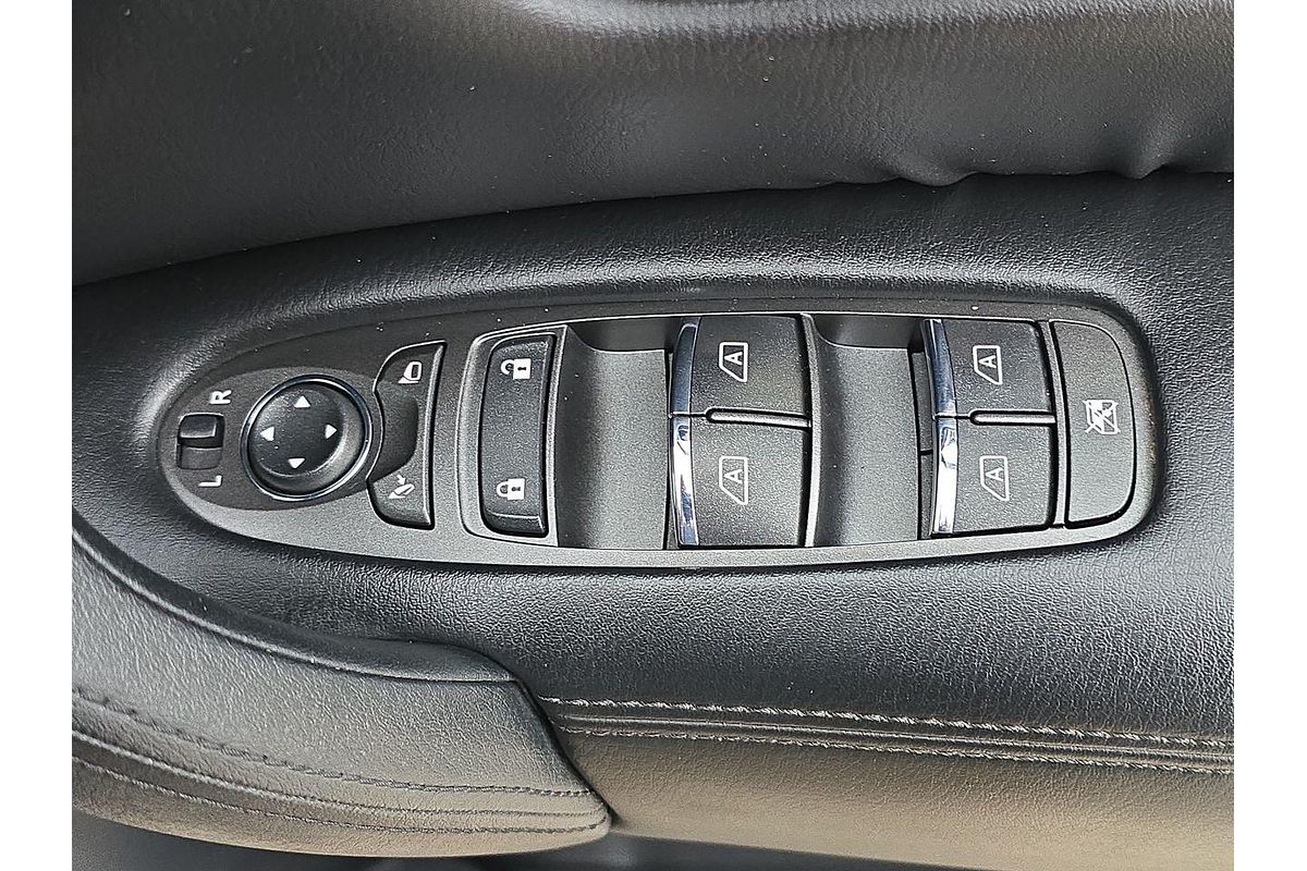 2023 Nissan Patrol Ti Y62