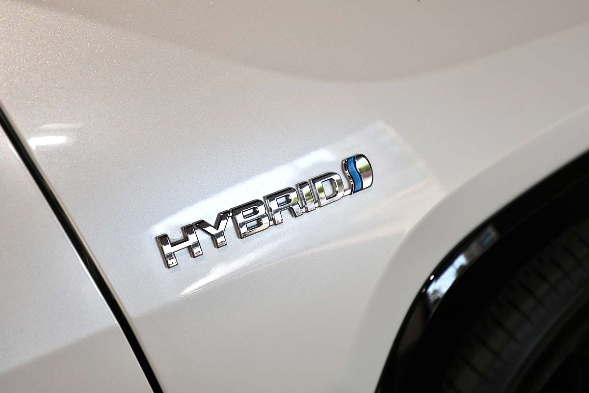 2023 Toyota RAV4 XSE AXAH54R
