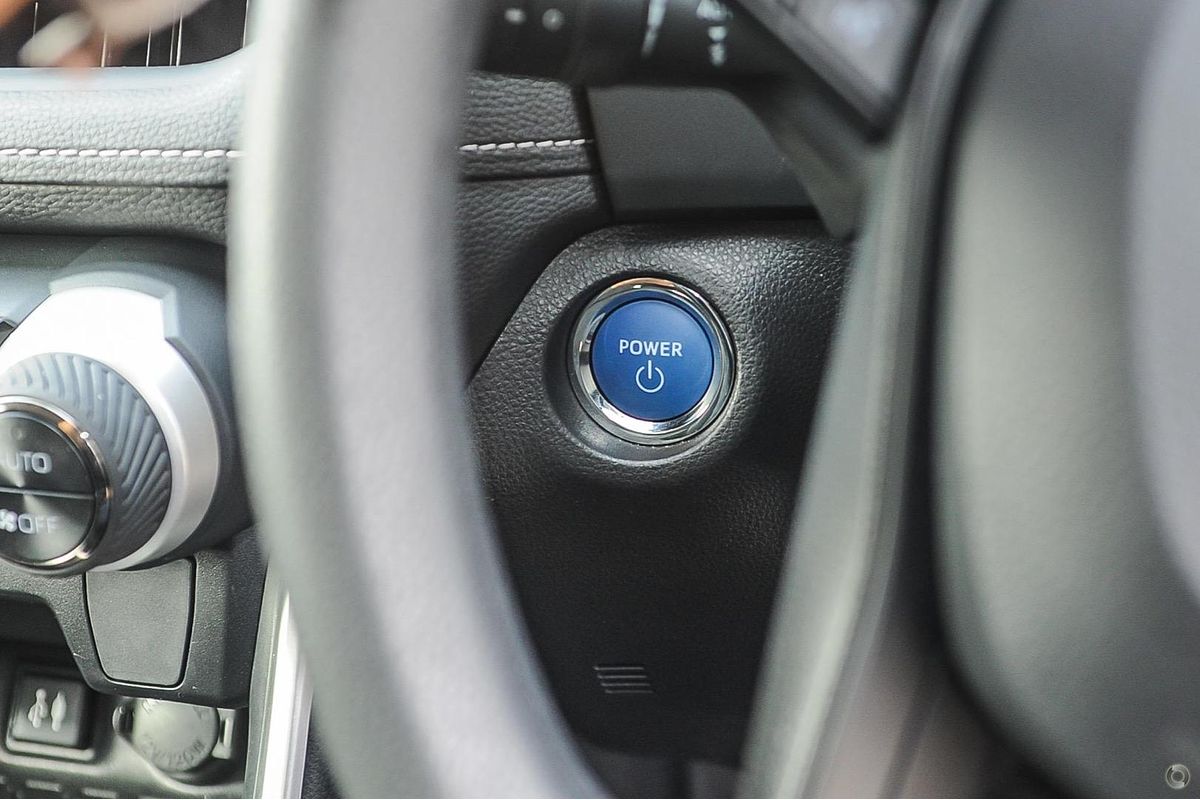 2020 Toyota RAV4 GX AXAH52R