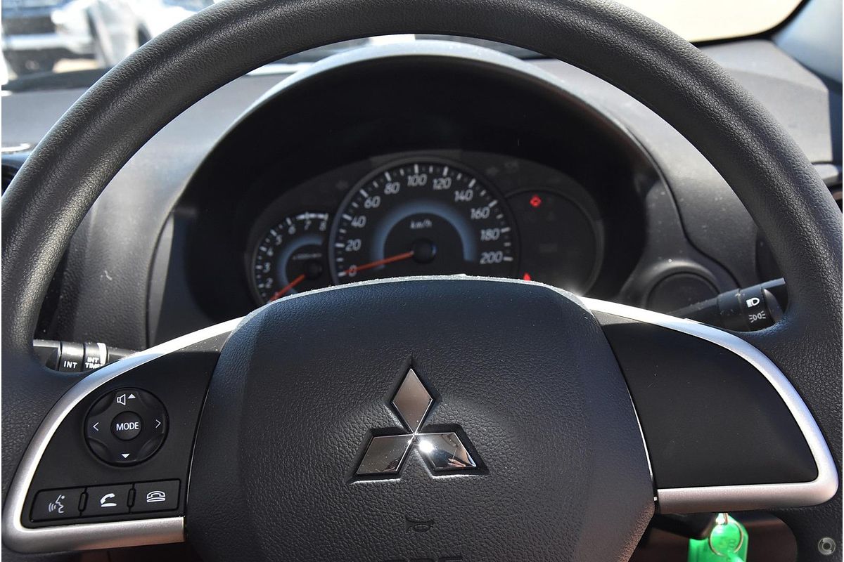 2021 Mitsubishi Mirage ES LB