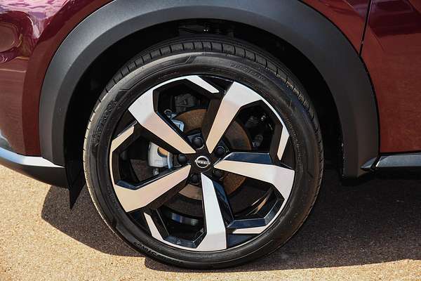 2023 Nissan JUKE ST-L F16