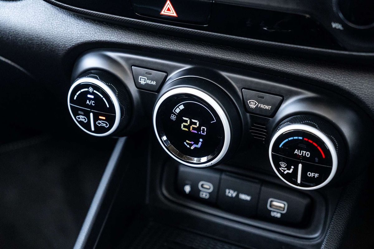 2024 Hyundai Venue Elite QX.V5