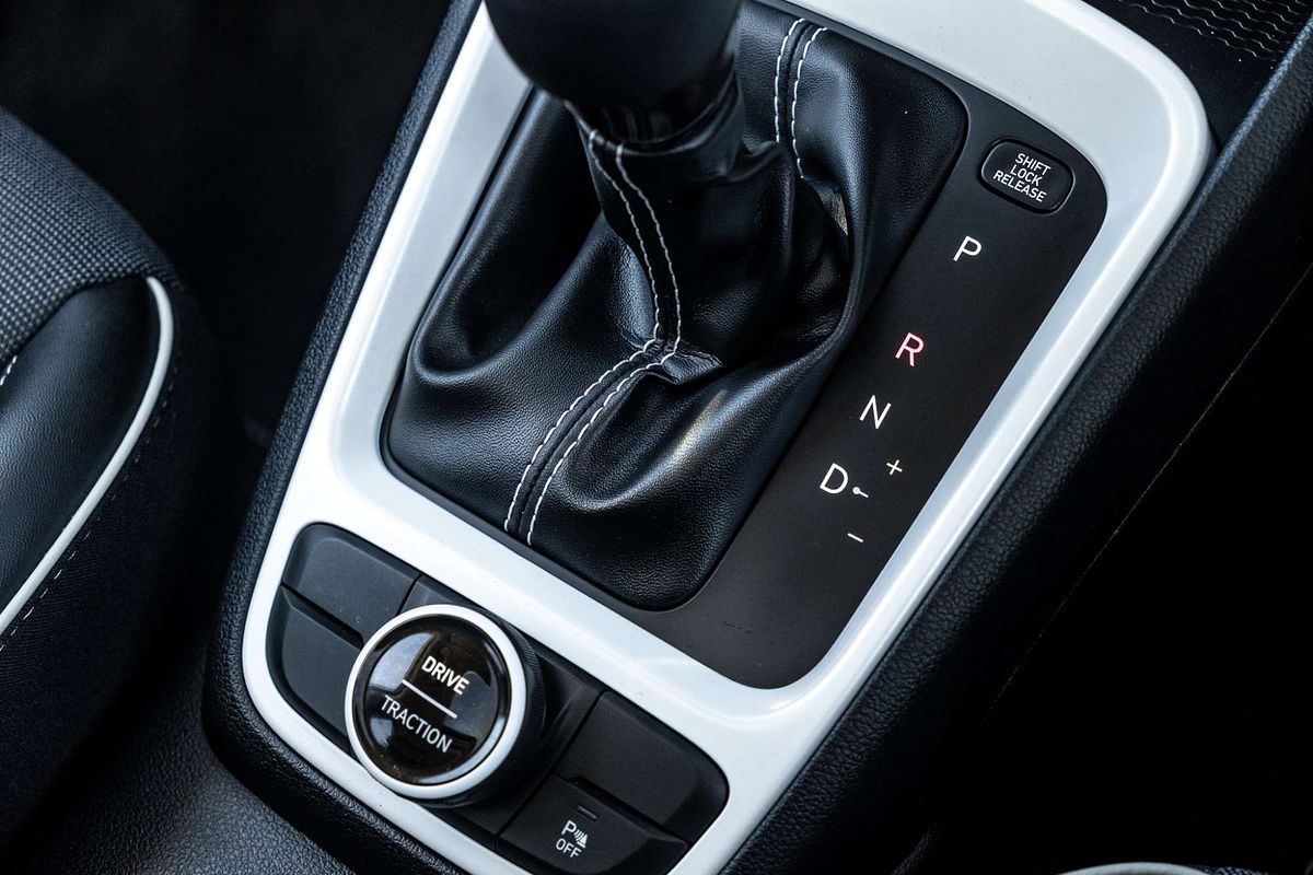 2024 Hyundai Venue Elite QX.V5
