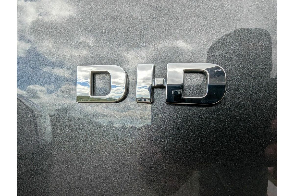 2013 Mitsubishi Pajero VR-X NW