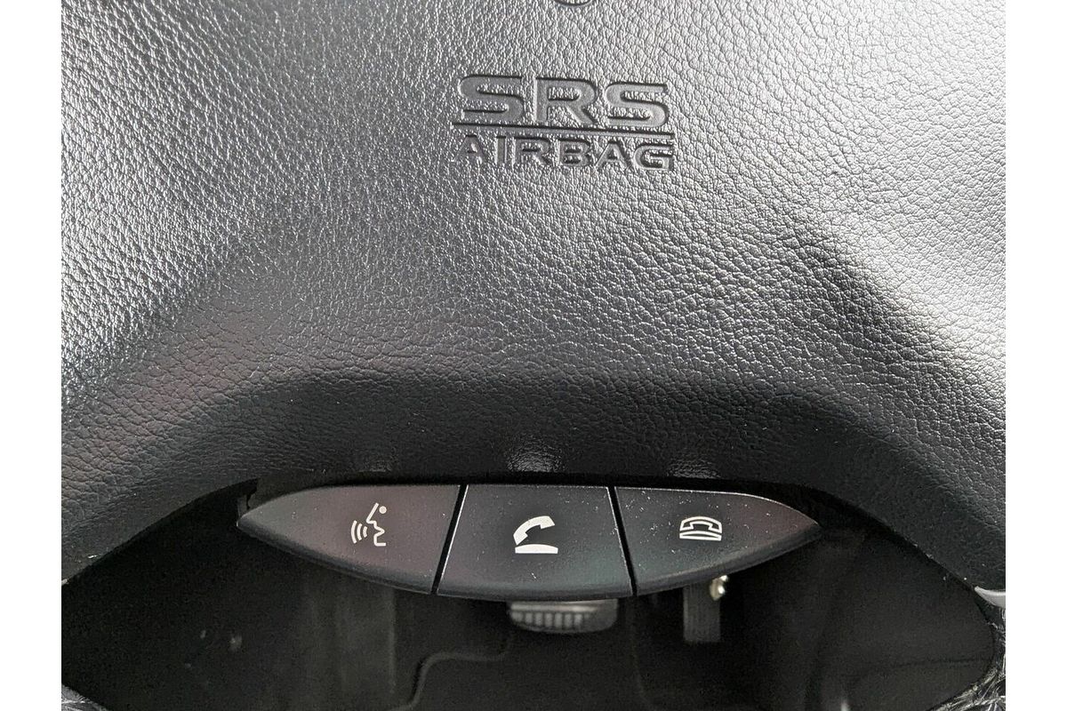 2013 Mitsubishi Pajero VR-X NW