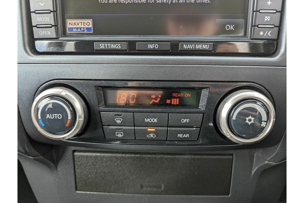 2013 Mitsubishi Pajero VR-X NW