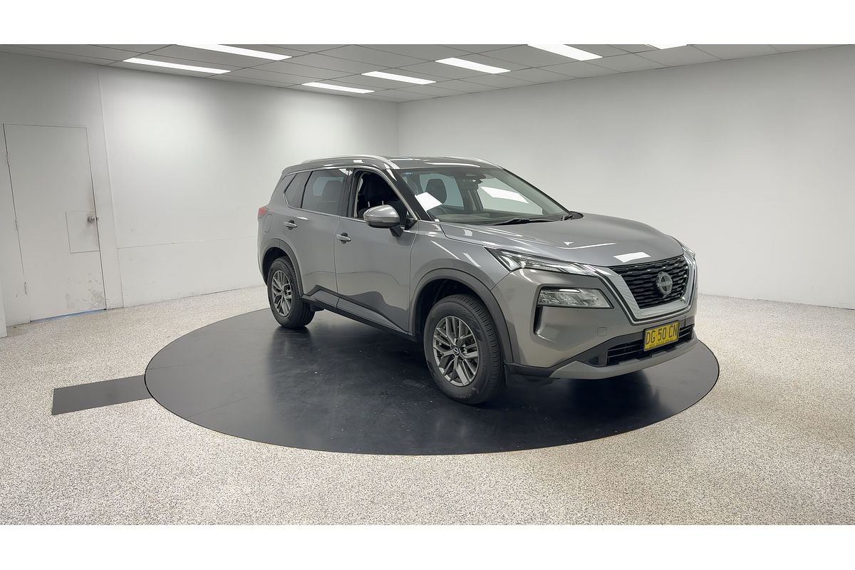 2022 Nissan X-TRAIL ST T33