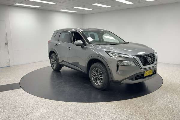 2022 Nissan X-TRAIL ST T33