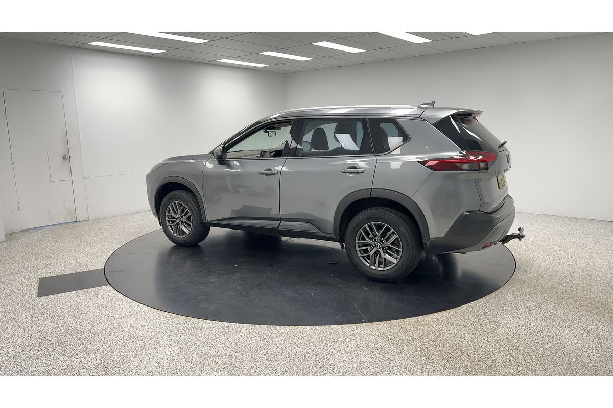 2022 Nissan X-TRAIL ST T33