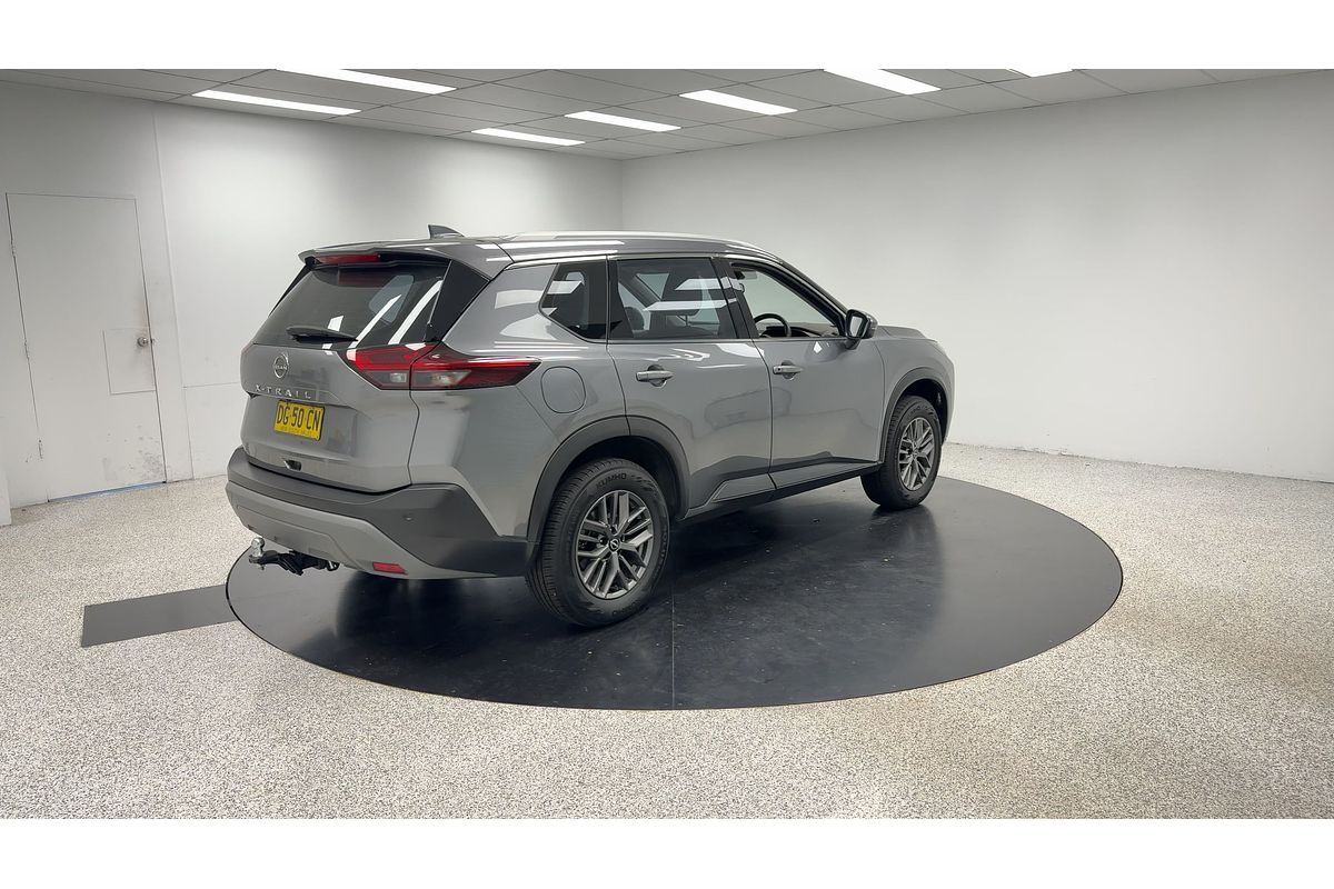 2022 Nissan X-TRAIL ST T33