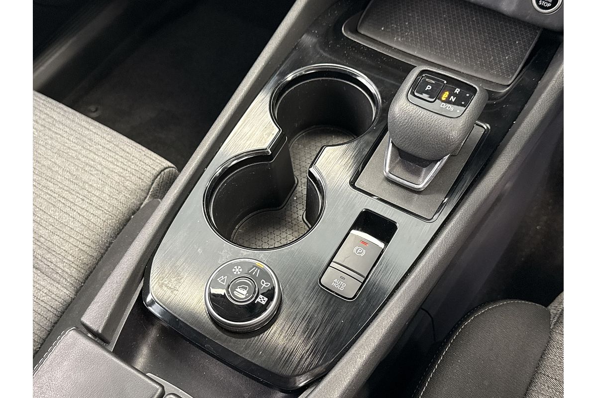 2022 Nissan X-TRAIL ST T33