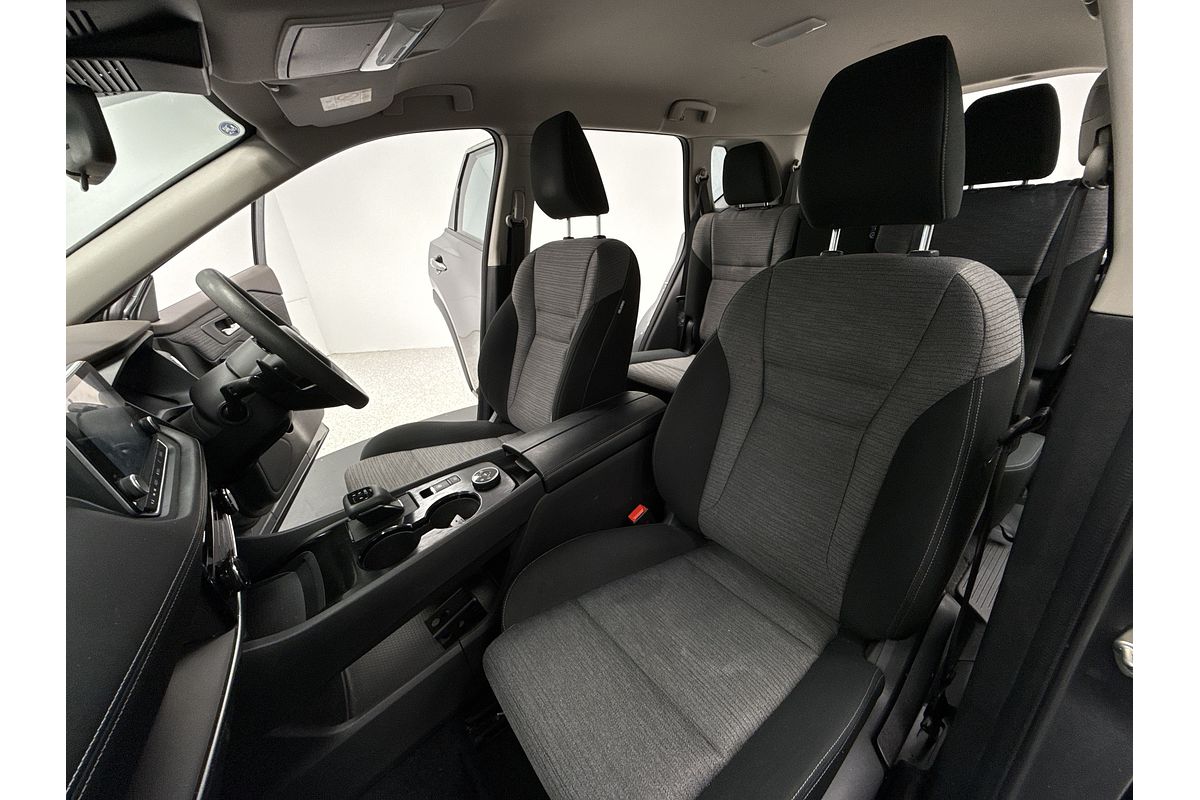 2022 Nissan X-TRAIL ST T33