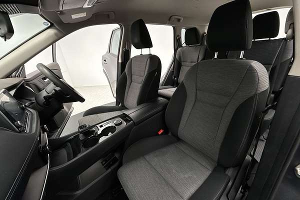 2022 Nissan X-TRAIL ST T33