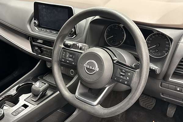 2022 Nissan X-TRAIL ST T33