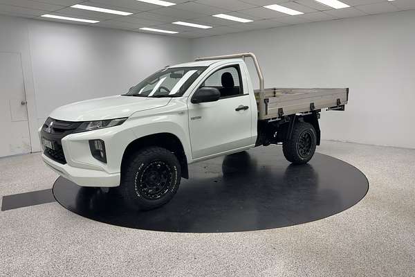 2020 Mitsubishi Triton GLS Premium MR 4X4