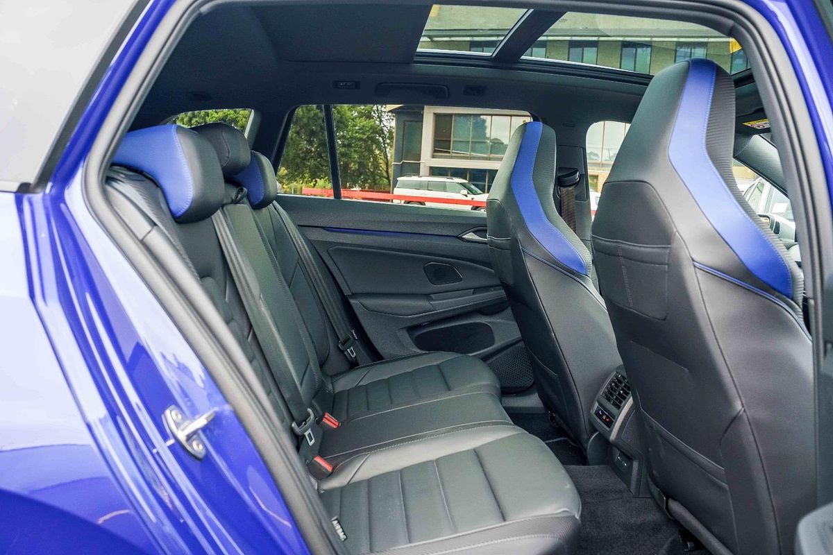 2023 Volkswagen Golf R 8